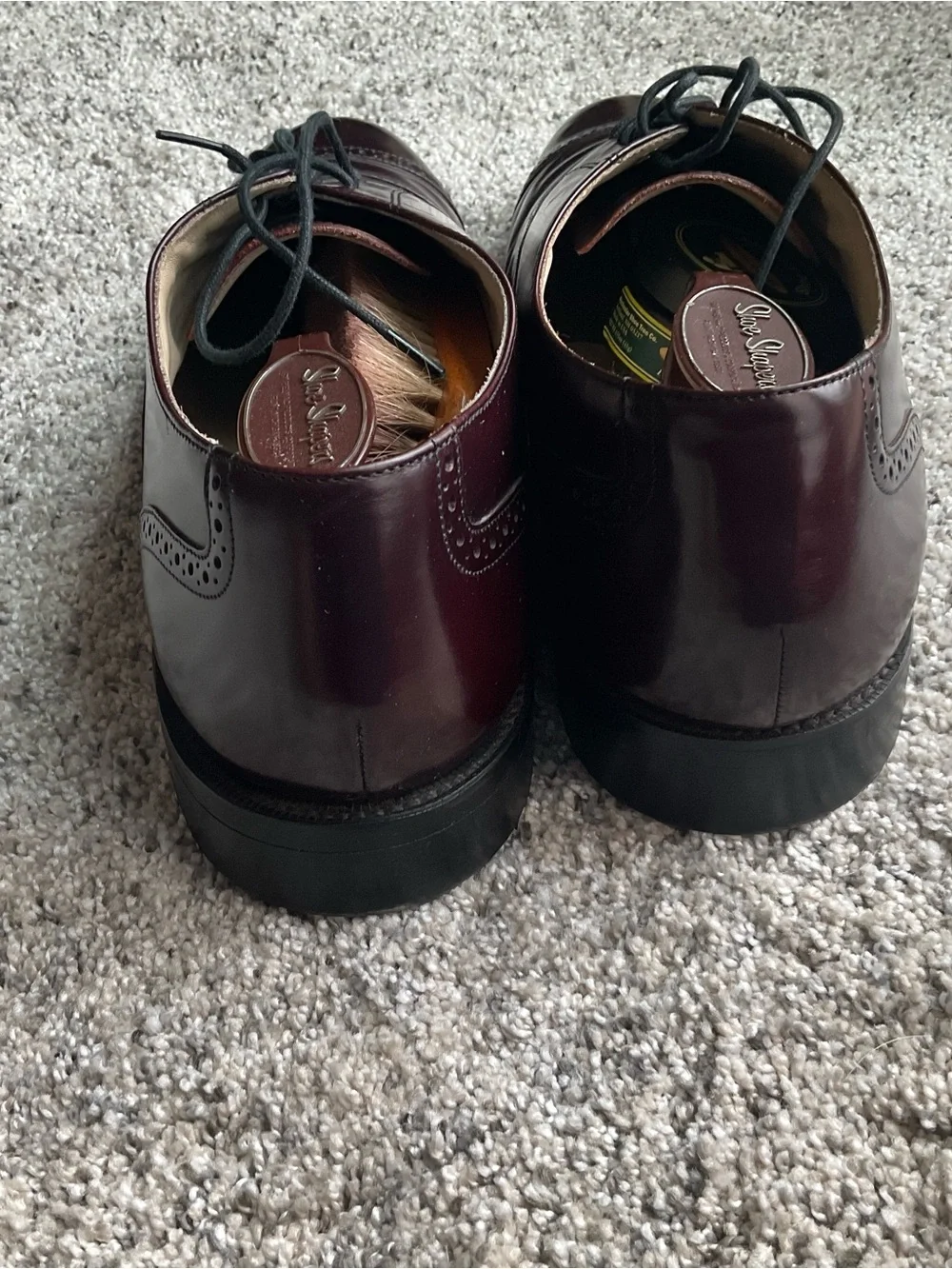 Bostonian Men’s Burgundy Cap-Toe Derby Shoes